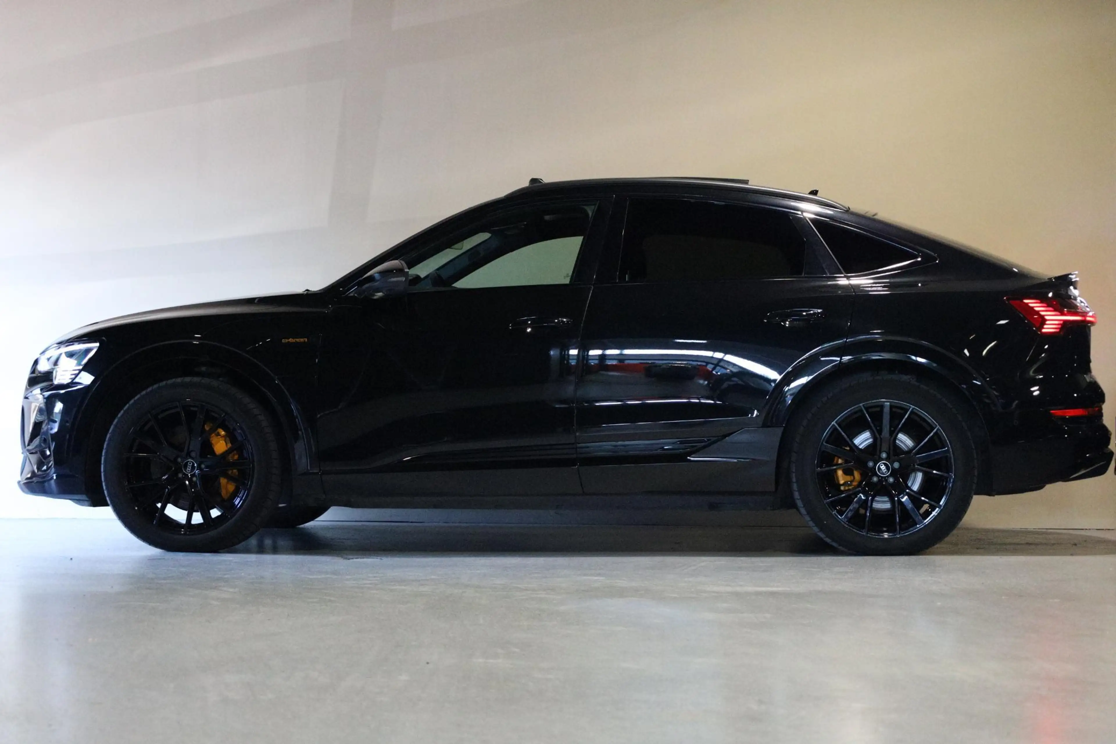 Audi e-tron Sportback 55 quattro S edition 95 kWh |Panorama da — photo 2