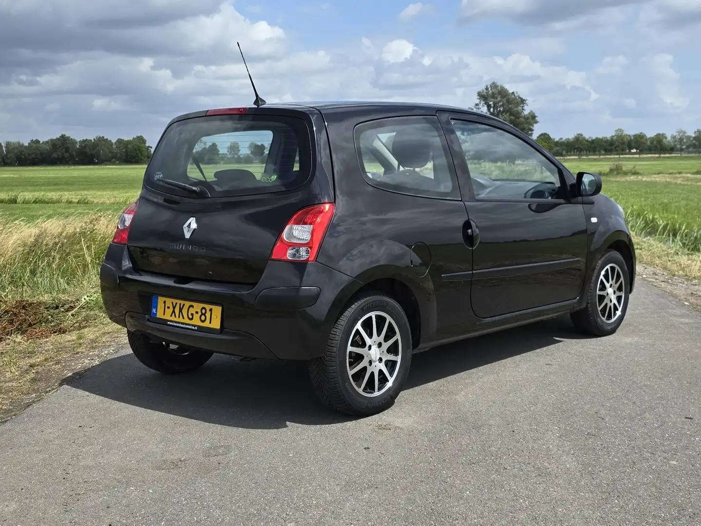 Renault Twingo 1.2-16V Dynamique Zwart - 2