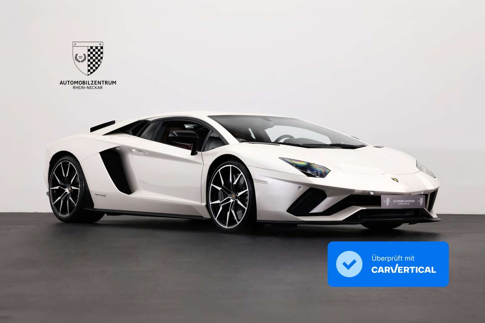 Lamborghini Aventador