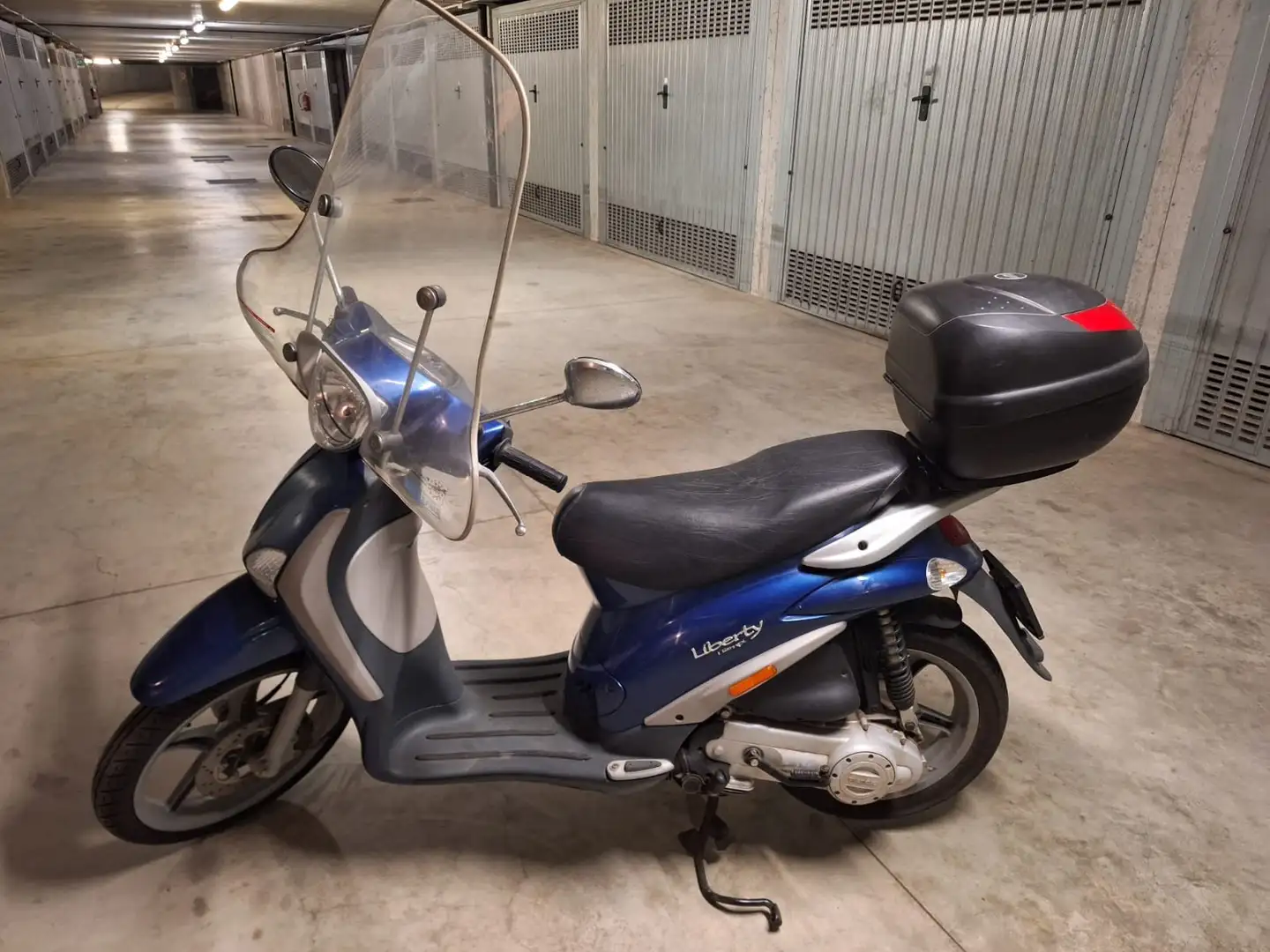 Piaggio Liberty 50 4T Albastru - 1