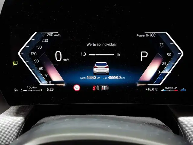 BMW 2 Series view 11