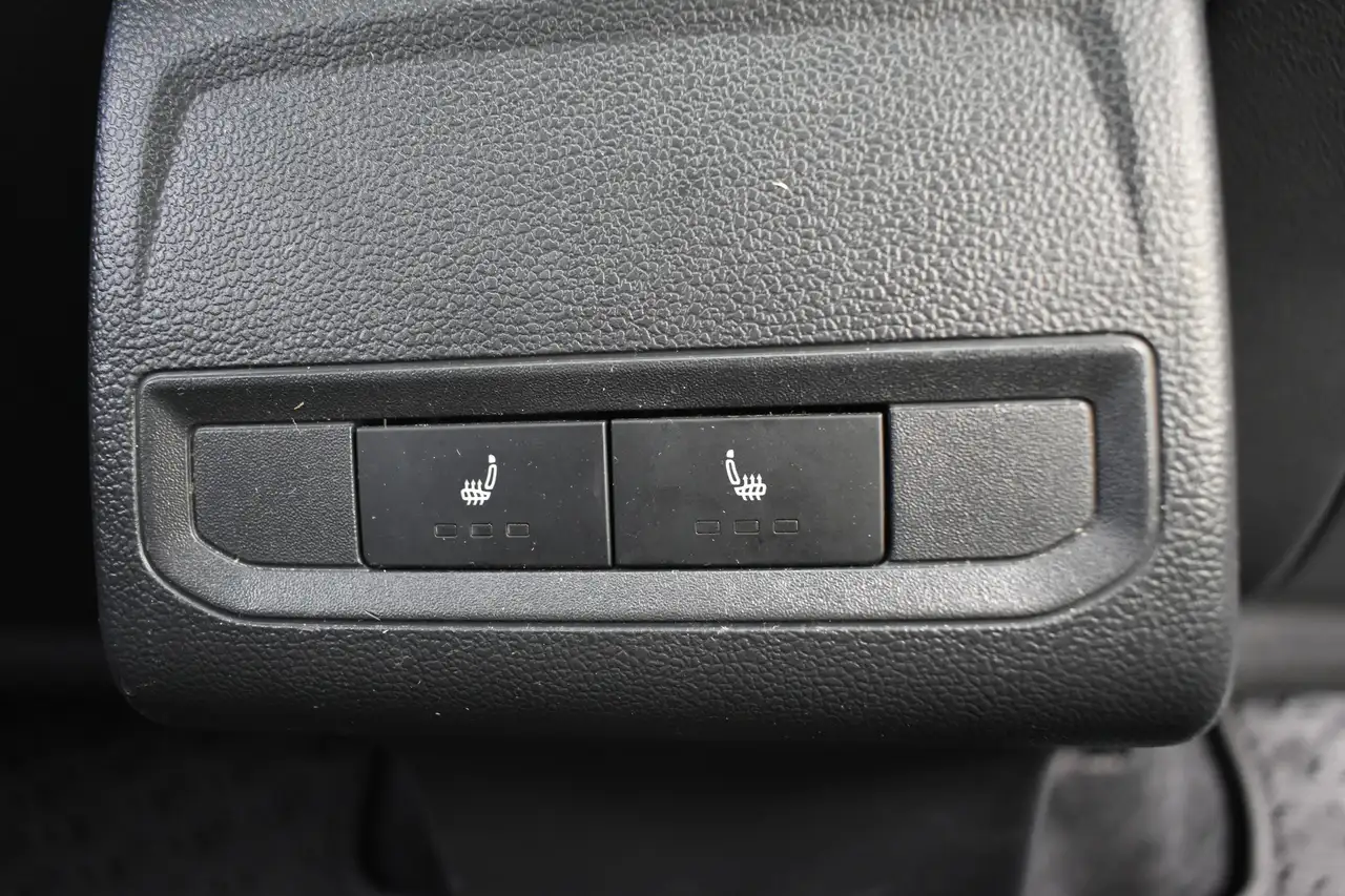 Volkswagen Jetta снимка Volkswagen Jetta