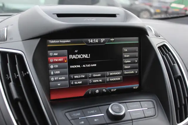 Ford C-Max view 24