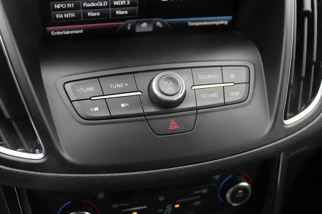 Ford C-Max view 26