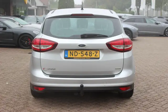 Ford C-Max view 15