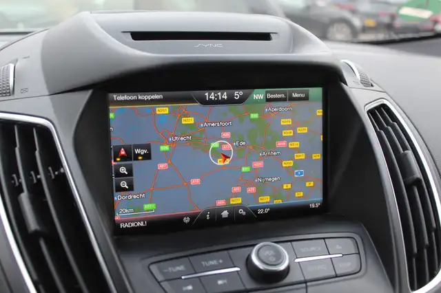 Ford C-Max view 23