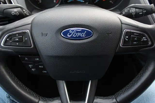 Ford C-Max view 29