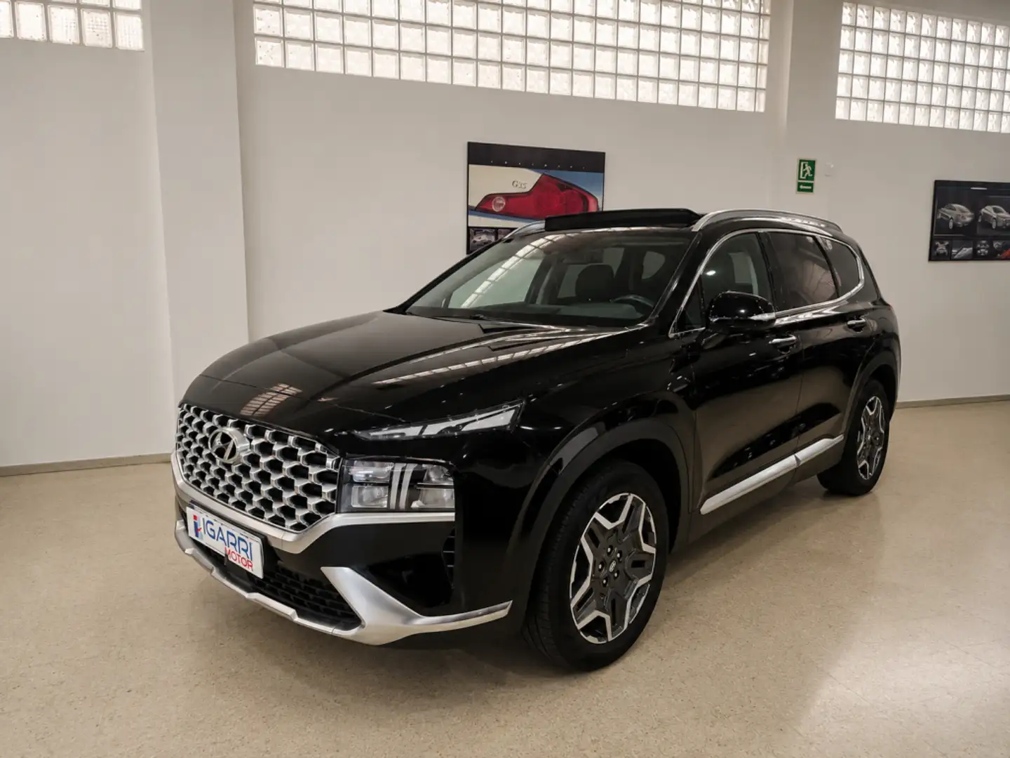Hyundai SANTA FE 1.6TGDI HEV Tecno 7pl 2WD 6AT Negro - 2