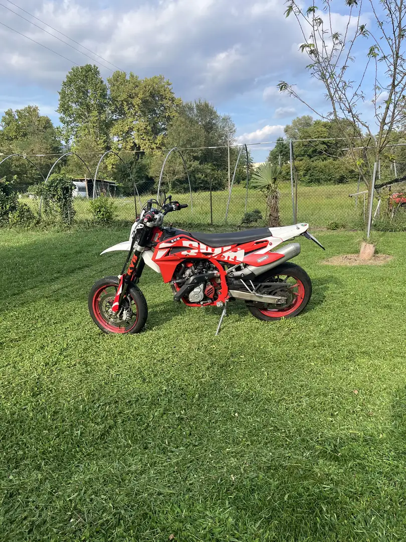 SWM SM 125 R Rosso - 2