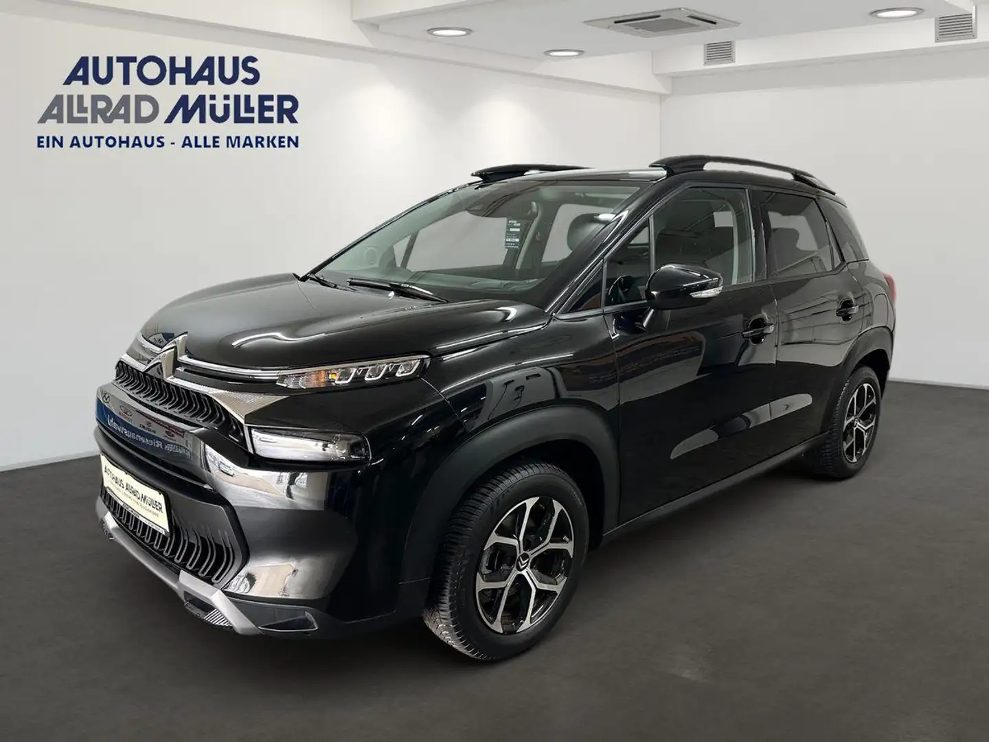 Citroen C3 Aircross Plus 1.2 PT 110 NAVI+Carplay+PDC+Keyless Schwarz - 1