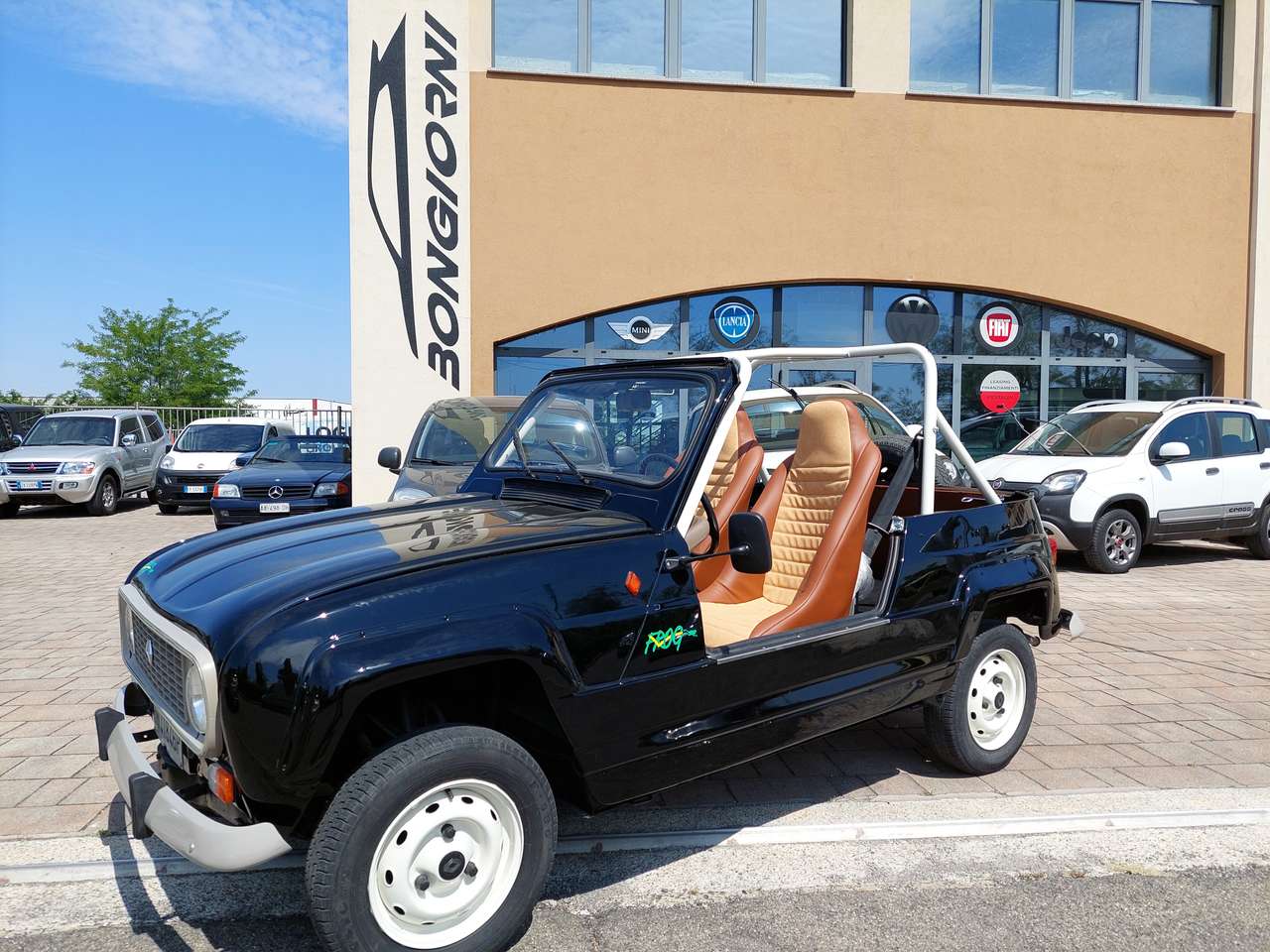 Renault R 4 Frog 4 posti gancio traino italiana targa Roma