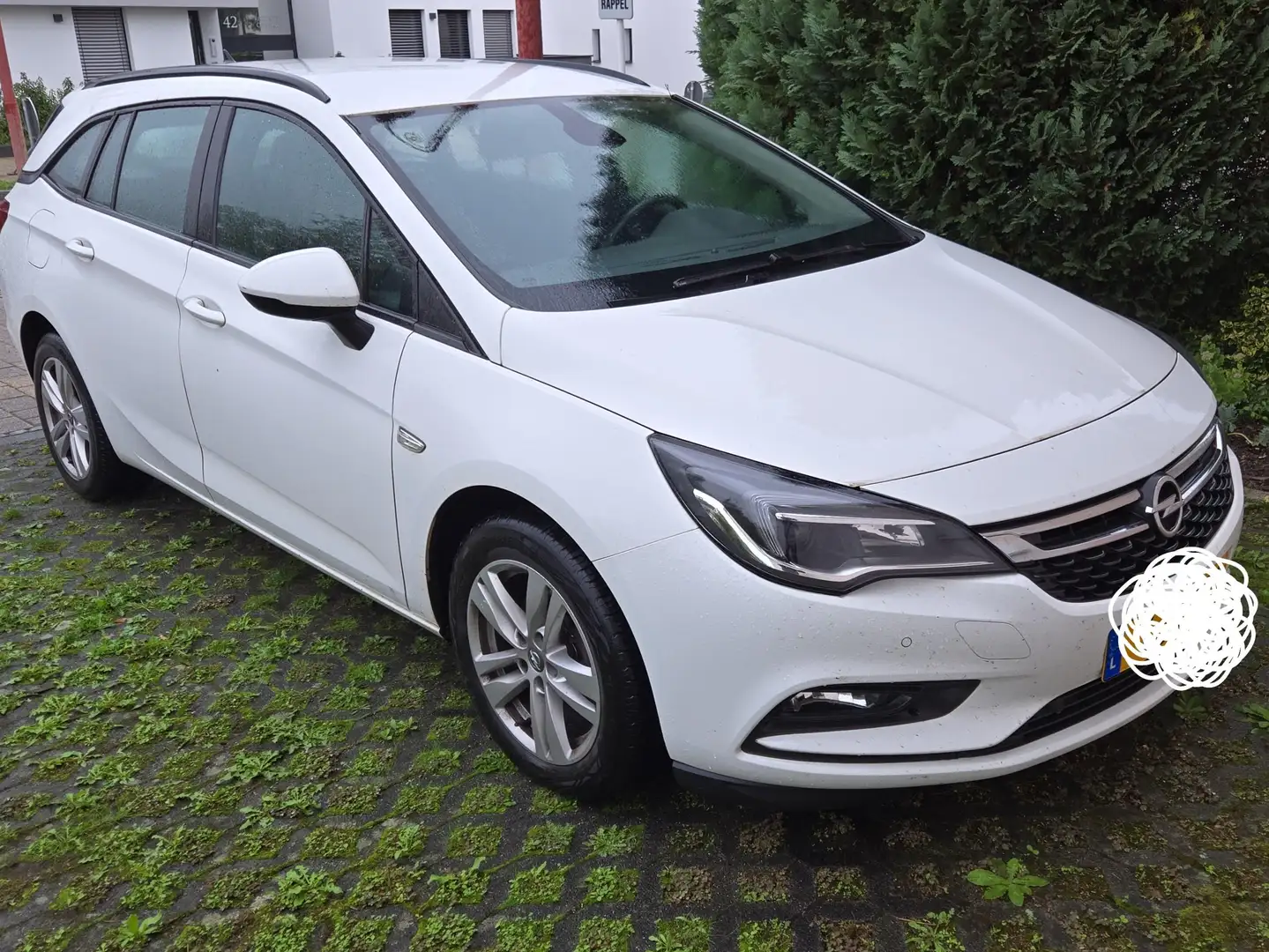 Opel Astra Astra 1.6 D Start/Stop Sports Tourer 120 Jahre Blanc - 1