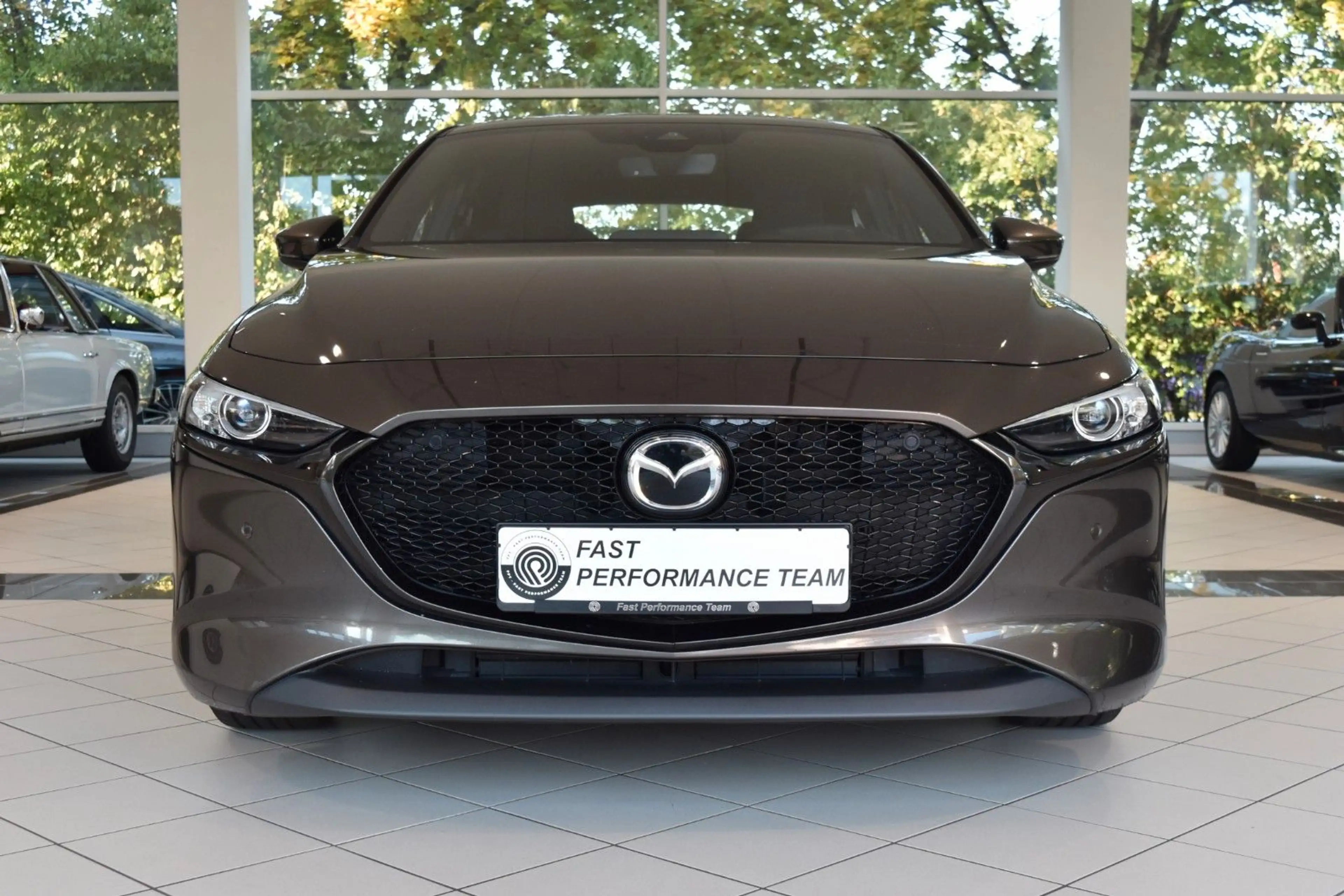 Mazda 3 SKYACTIV-G 2.0 M HYBRID~SELECTION~1.Hand — photo 7
