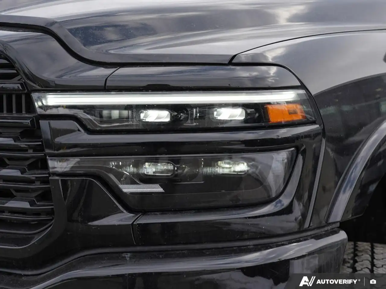 RAM 2500 снимка RAM 2500