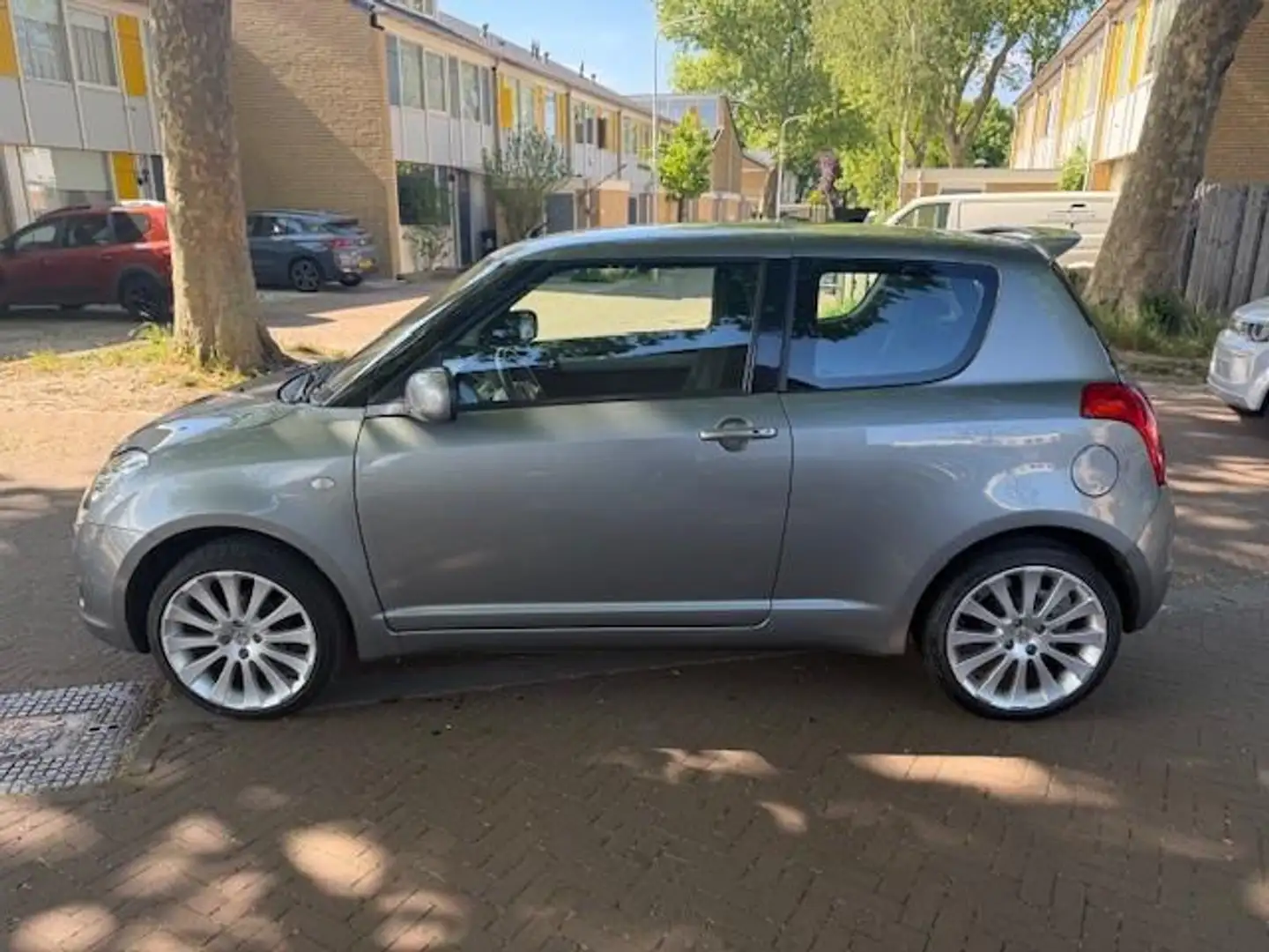 Suzuki Swift Airco / Leuke uitvoering / 188.000 NAP Grigio - 2
