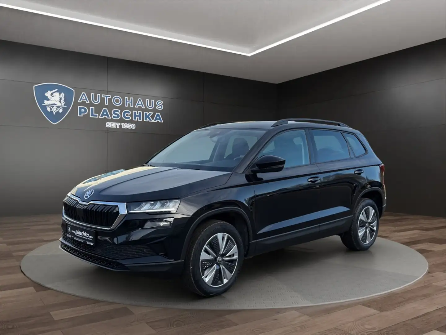 Skoda Karoq 2.0 TDI DSG Ambition KAMERA+ACC+APP+NAVI Klima Schwarz - 1