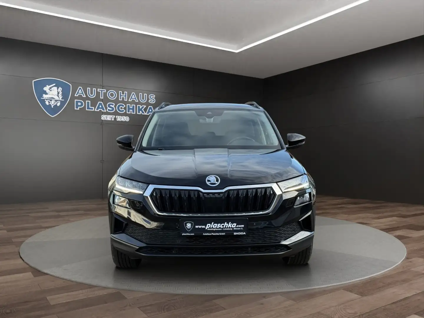 Skoda Karoq 2.0 TDI DSG Ambition KAMERA+ACC+APP+NAVI Klima Schwarz - 2