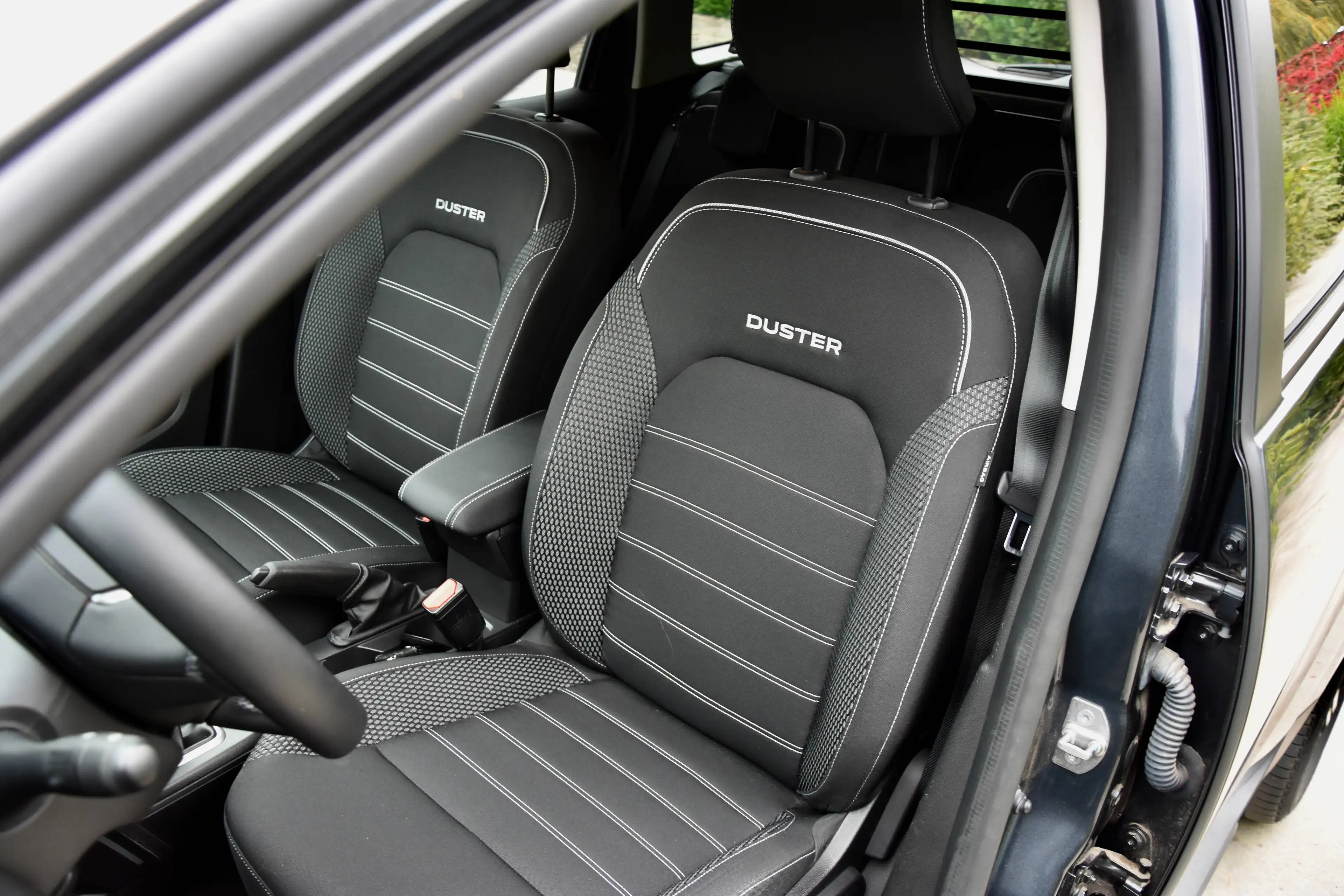 Dacia Duster Duster 1.0 TCe ECO-G LPG Journey Plus **AUTOMAAT** BENZINE — photo 4