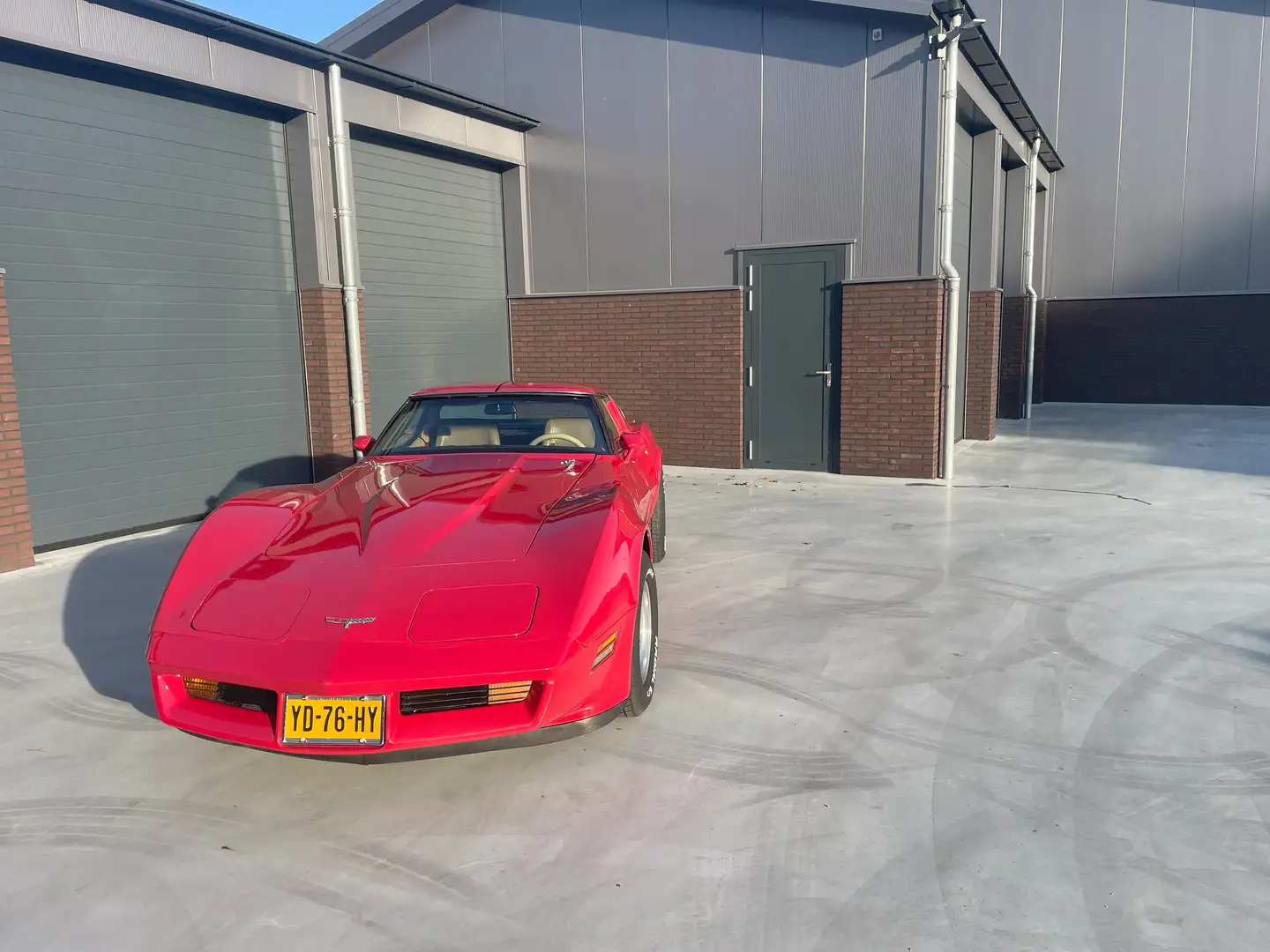 Corvette C3 Targa Kırmızı - 1