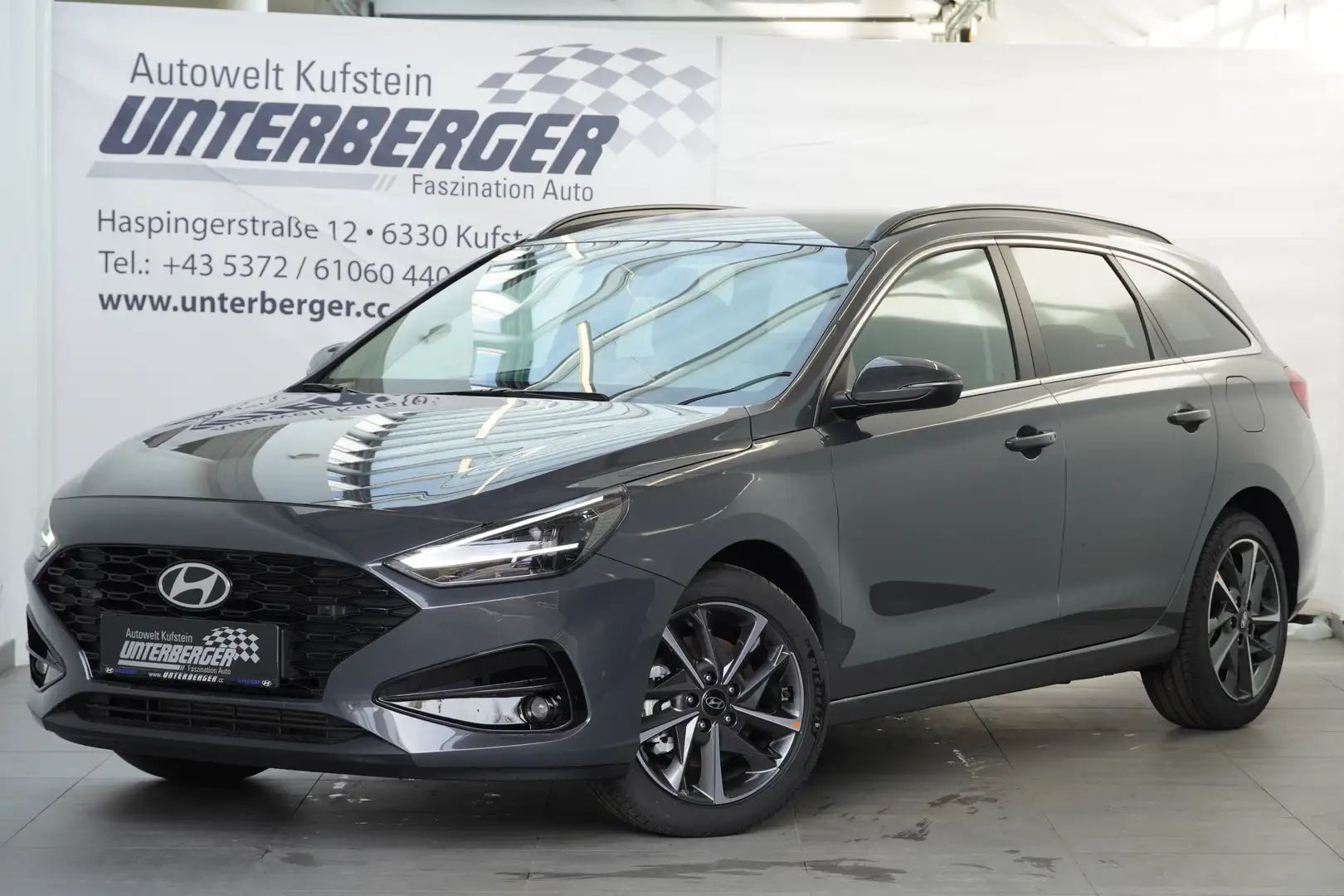 Hyundai i30 Kombi 1.0 T-GDI Grijs - 1