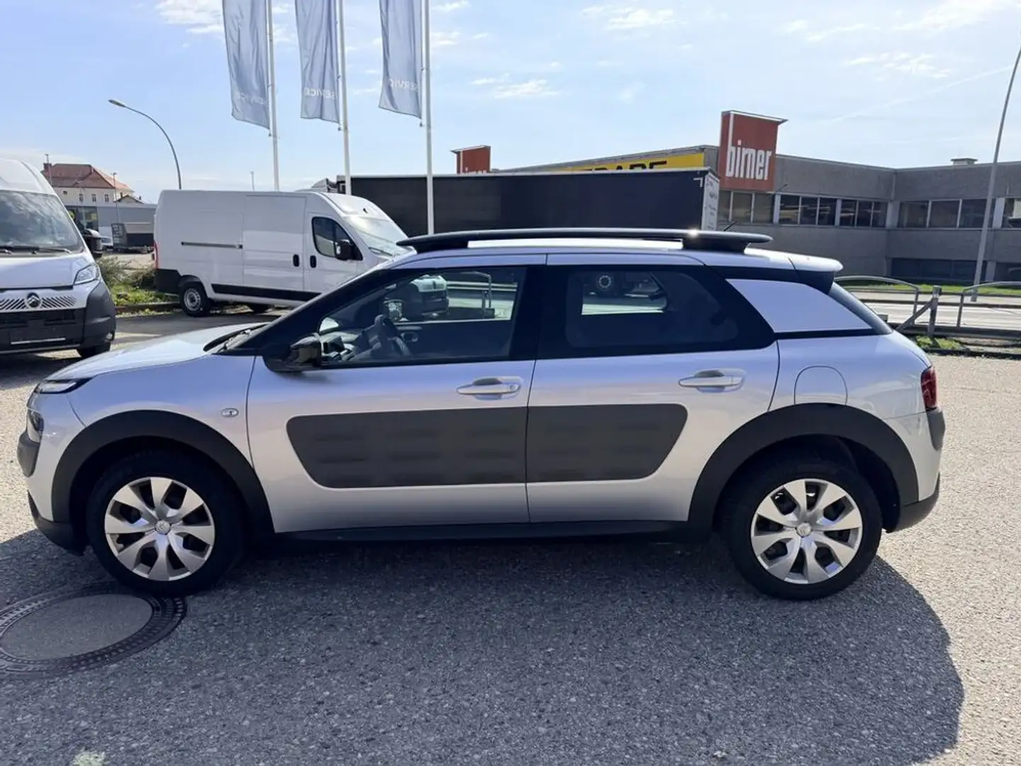 Citroen C4 Cactus PureTech 82  Feel Grau - 2