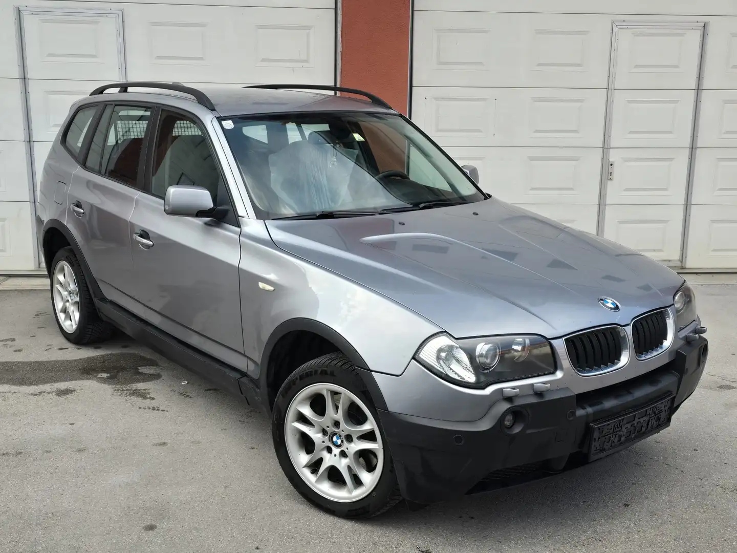 BMW X3 2,0d Österreich-Paket Grau - 2