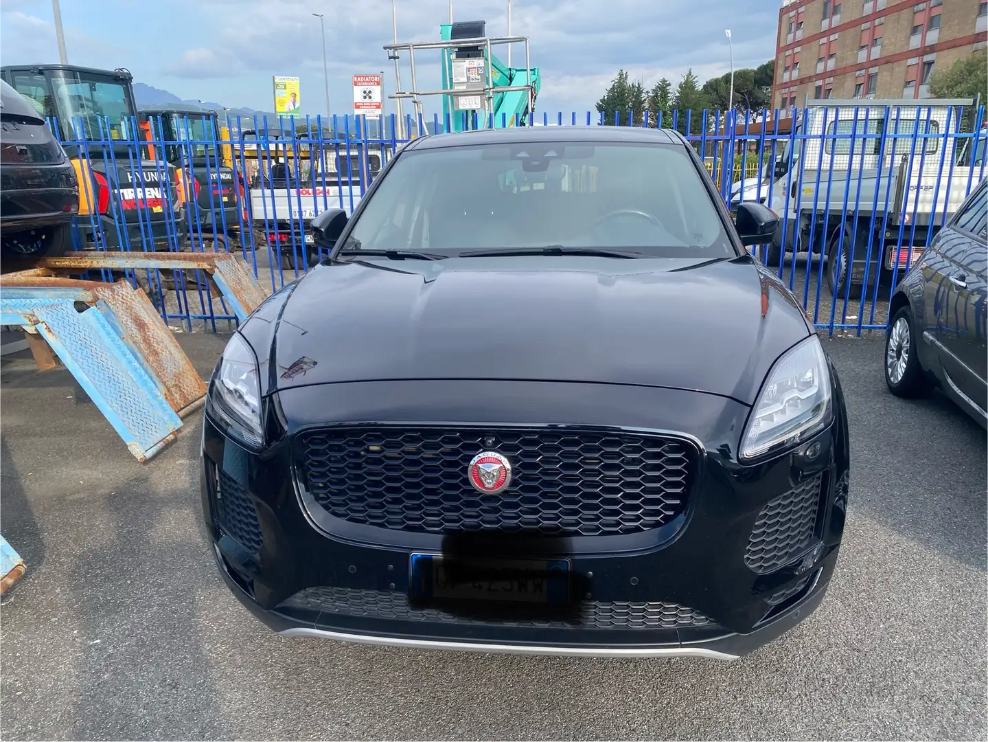 Jaguar E-Pace E-Pace 2.0d i4 R-Dynamic SE awd 150cv auto my19 Negro - 1