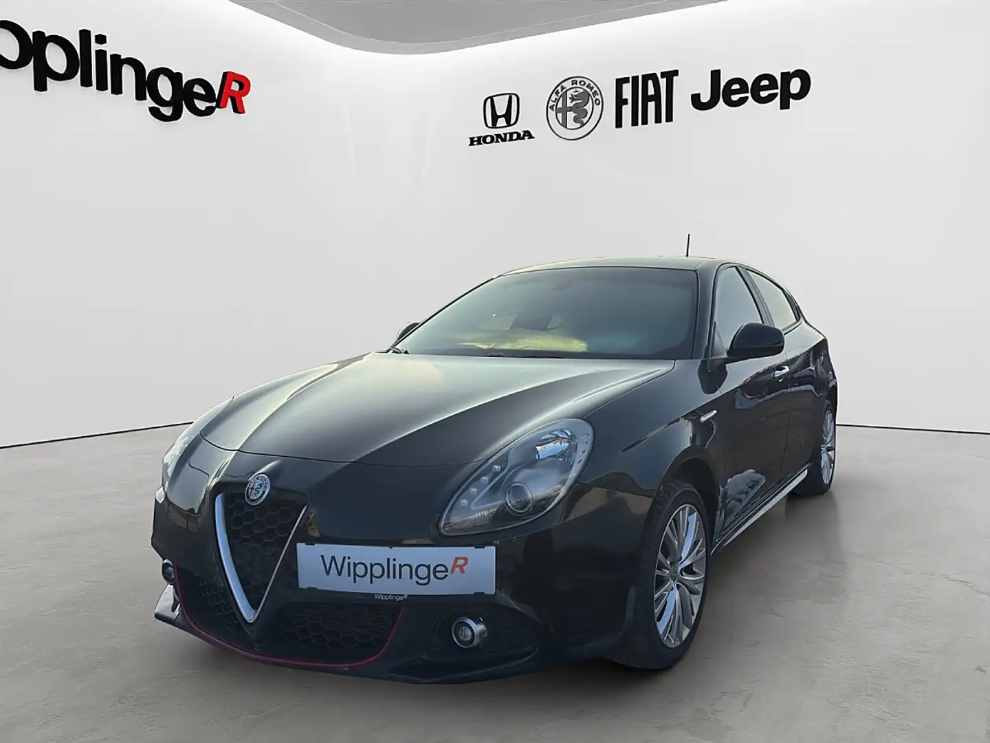 Alfa Romeo Giulietta Super 1,4 TB Schwarz - 1