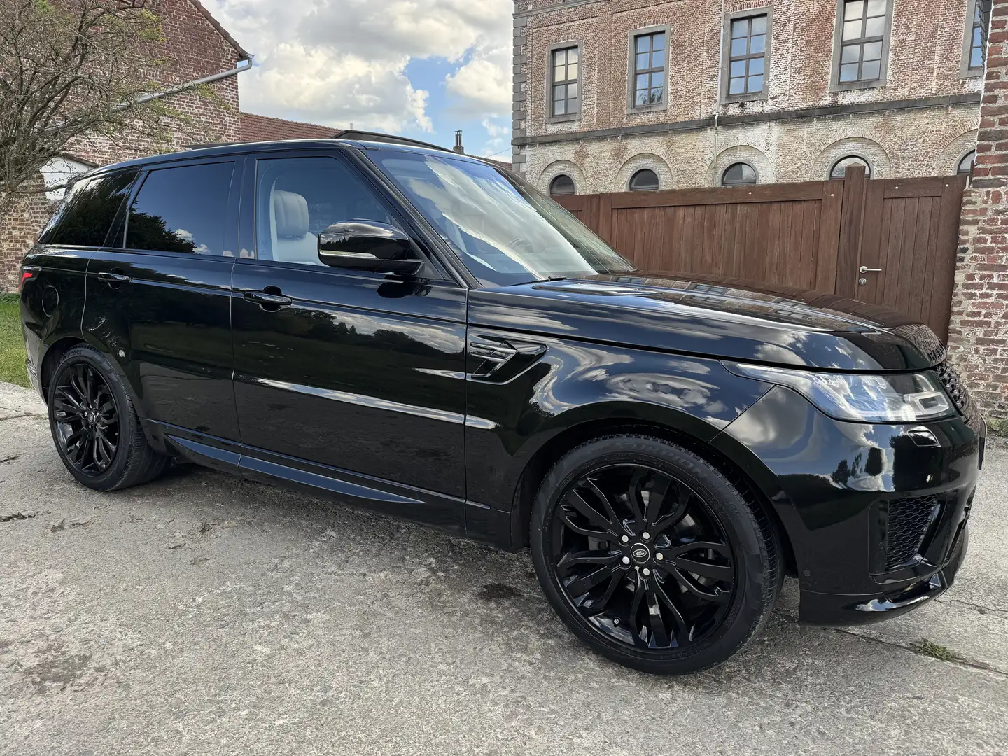 Land Rover Range Rover Sport 3.0 SDV6 HSE *UTILITAIRE // LICHTE VRACHT* Noir - 1