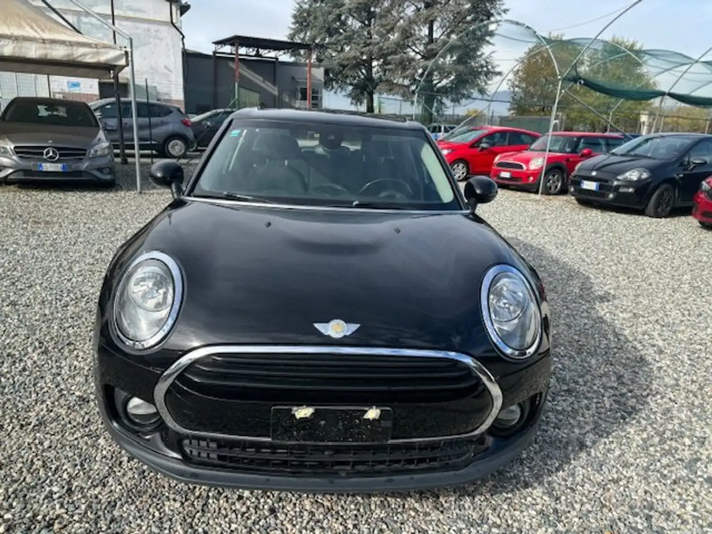 MINI Cooper D Clubman Mini IV F54 2016 Clubman 2.0 Business auto Schwarz - 2
