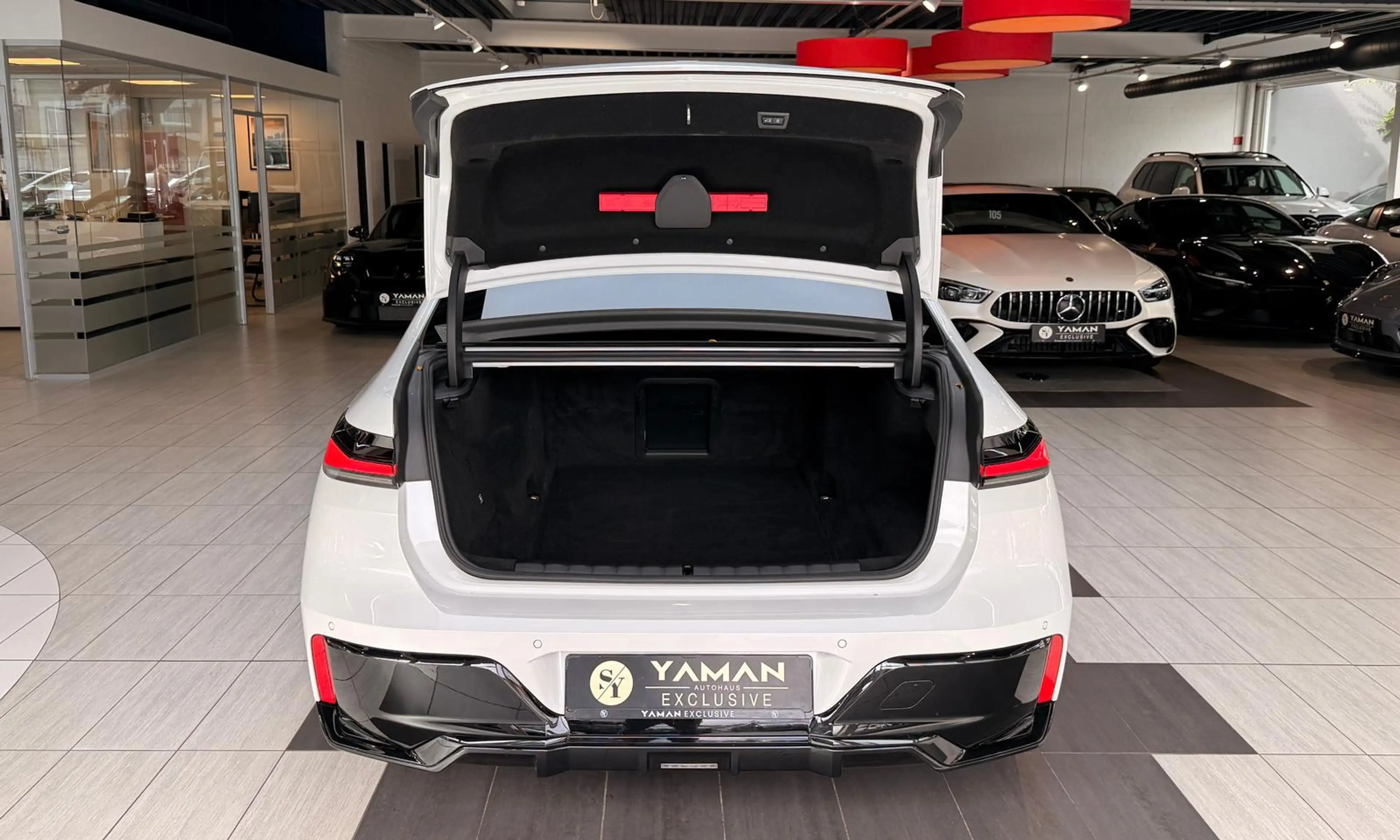BMW i7 xD 60 M Sport PanoSKY*Aut-Türen*TheatreScreen — photo 11
