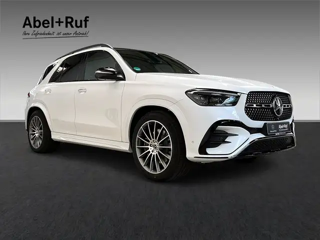 Mercedes-Benz Gle Class view 3