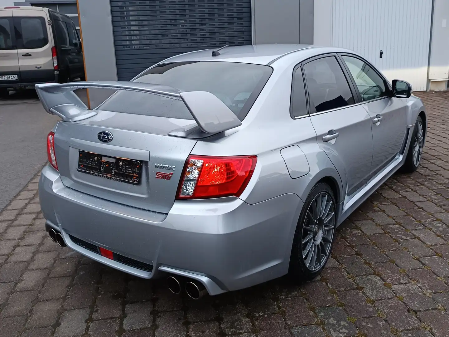 Subaru WRX WRX STI Sport Серебристый - 1