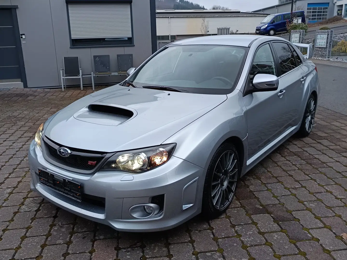 Subaru WRX WRX STI Sport Серебристый - 2