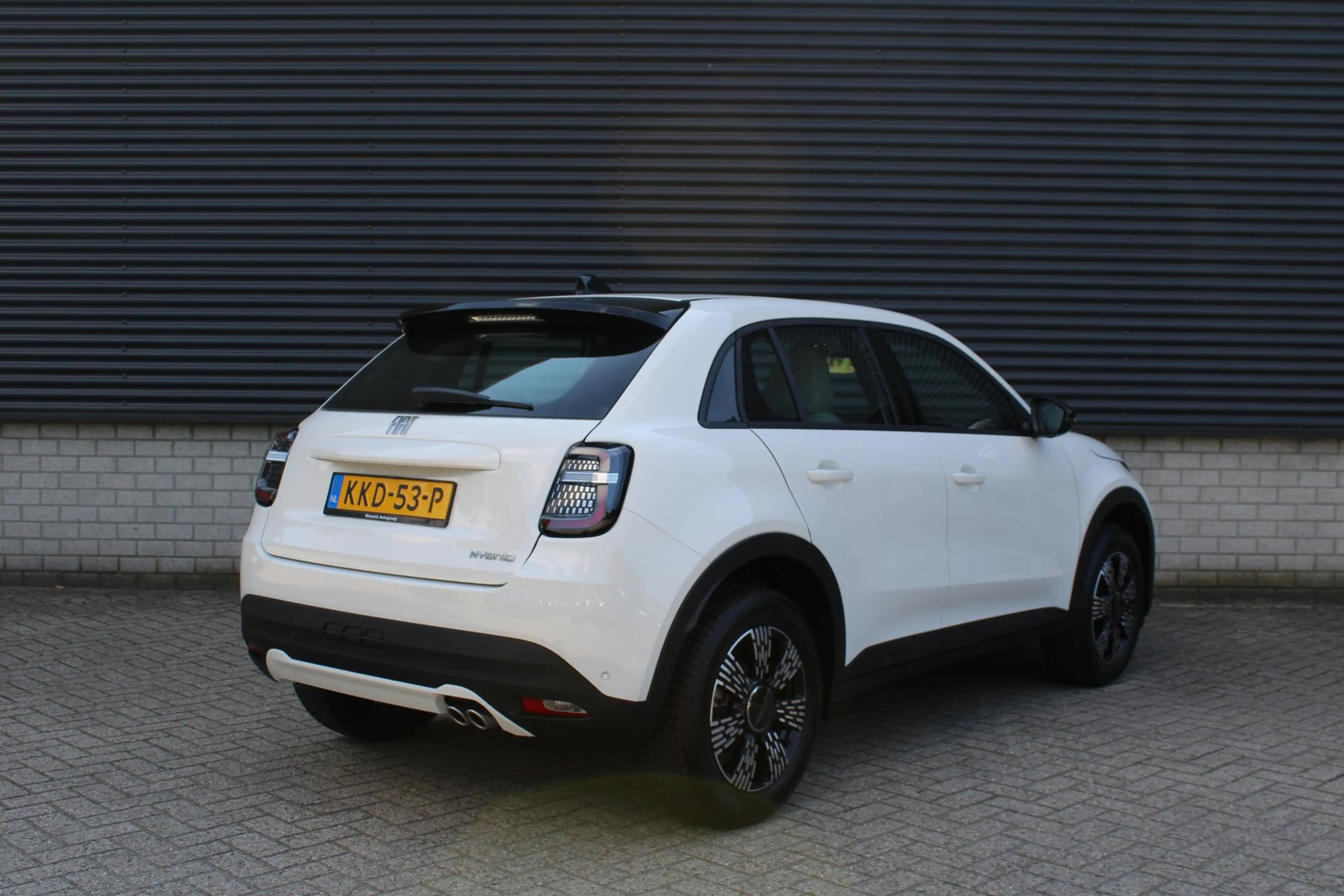 Fiat 600 1.2 Hybrid Sport — photo 6