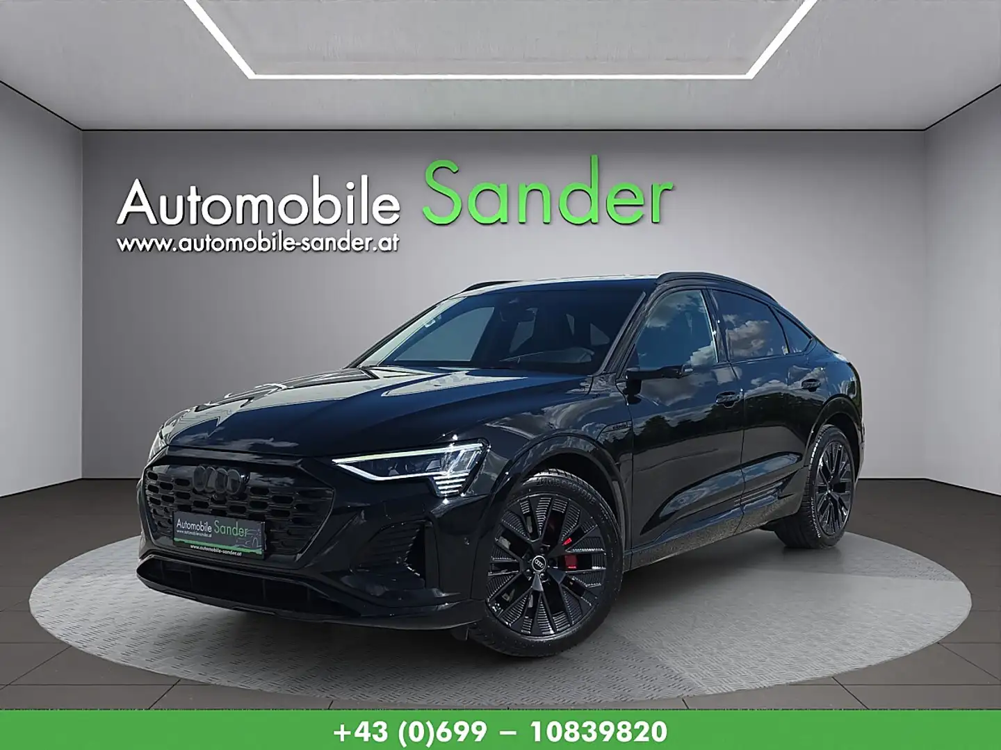 Audi Q8 e-tron Q8 Sportback 55 e-tron quattro 106kWh S Line Schwarz - 1