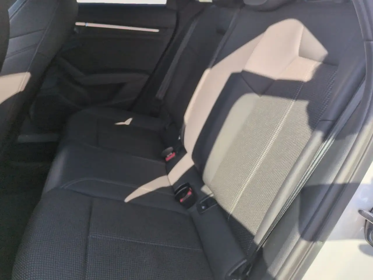 Audi A3 35 TDI S line Edition, миниатюра 17