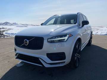 B6 AWD Ultimate Dark