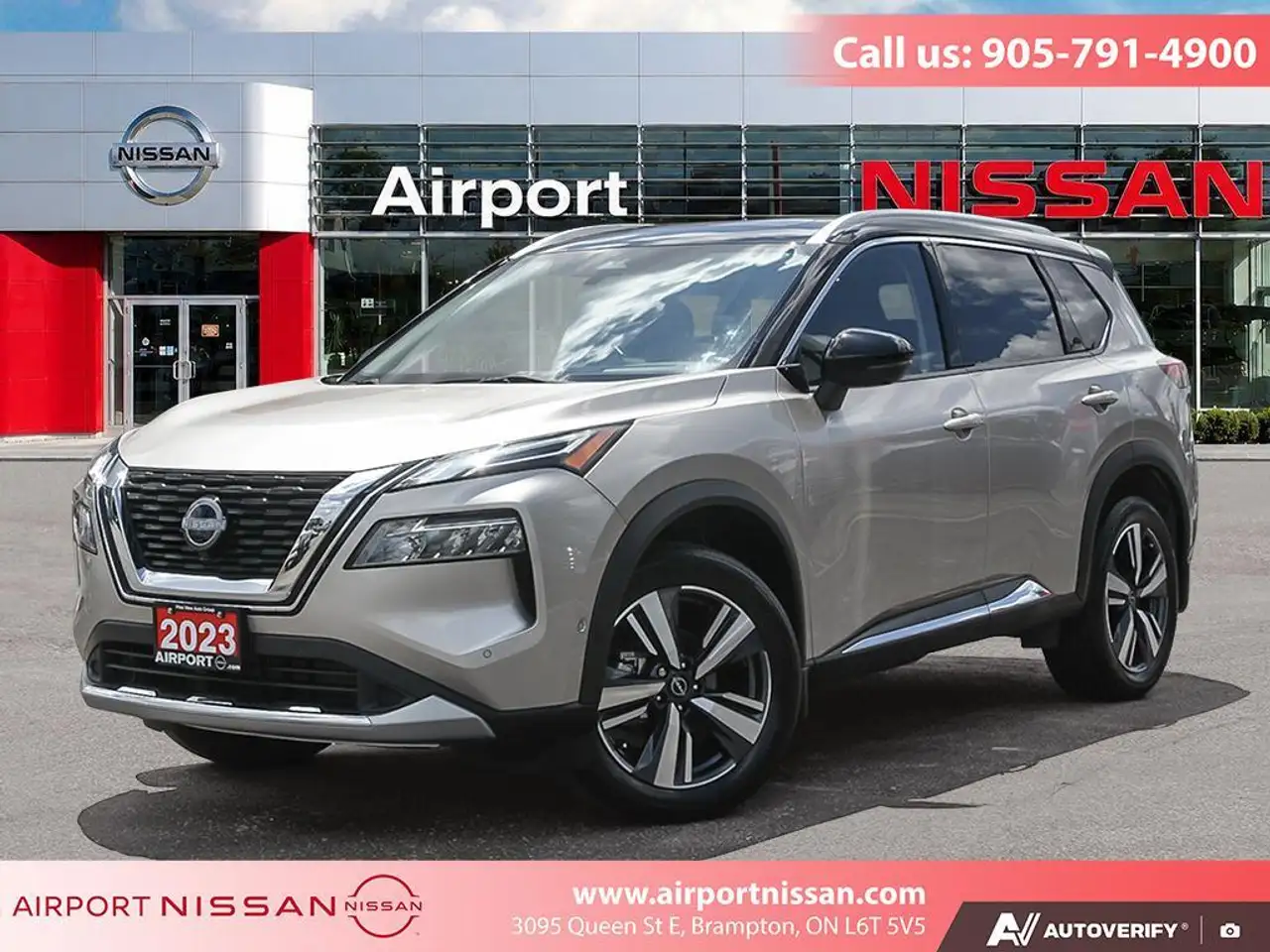 2023 Nissan Rogue Platinum — photo 1