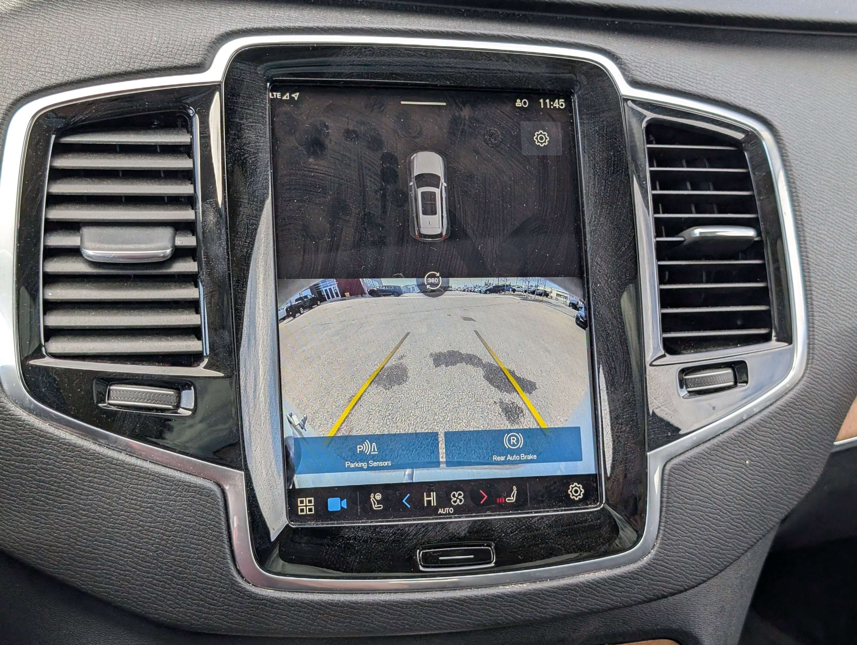 2024 Volvo XC90 Plus Bright Theme thumb 31
