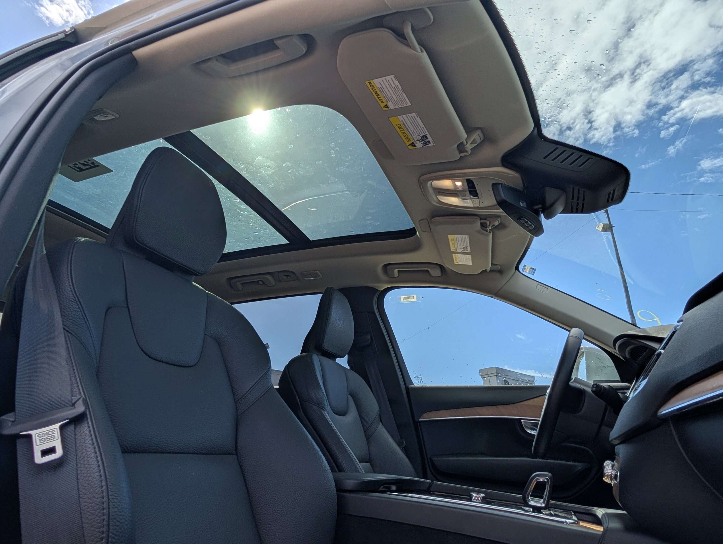 2024 Volvo XC90 Plus Bright Theme thumb 23