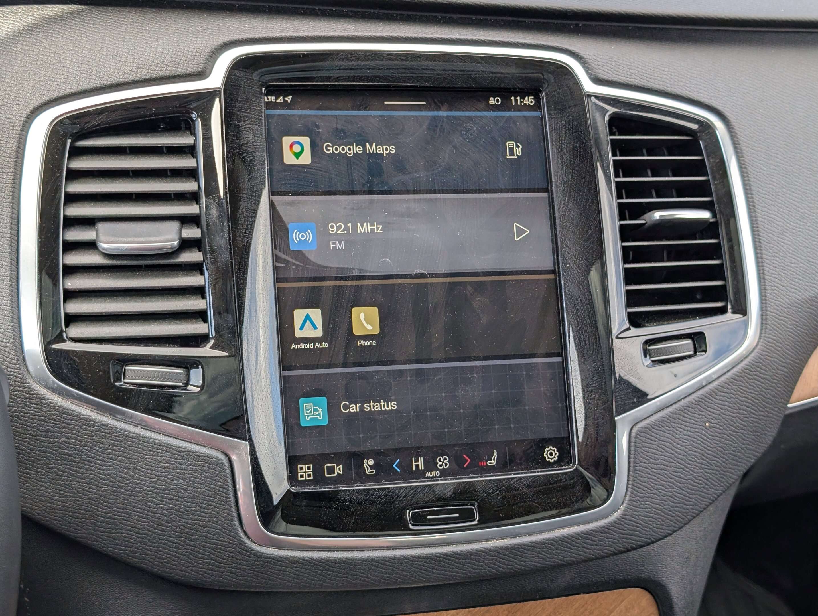 2024 Volvo XC90 Plus Bright Theme thumb 30