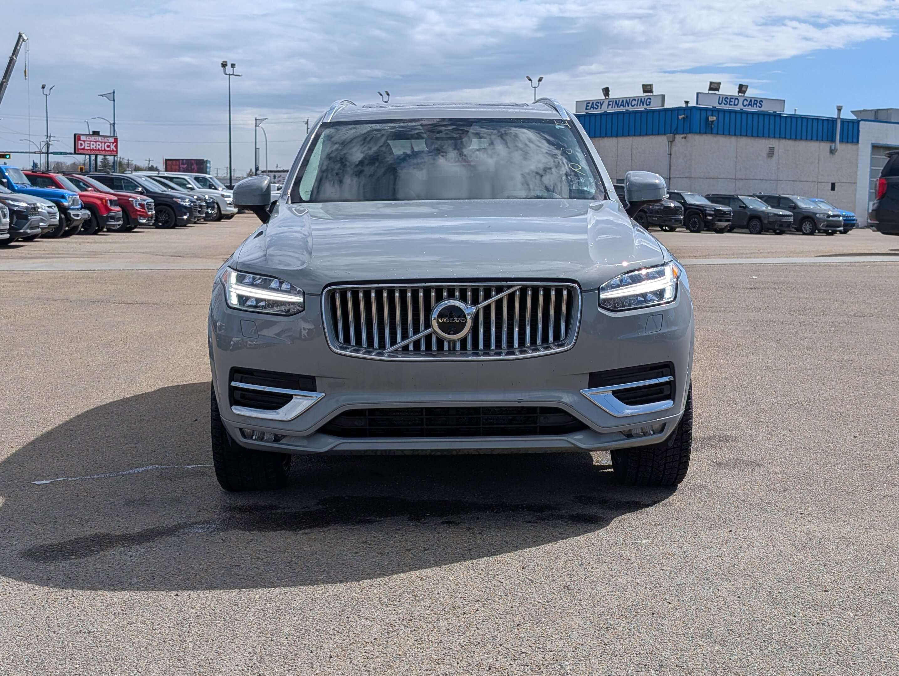 2024 Volvo XC90 Plus Bright Theme thumb 10