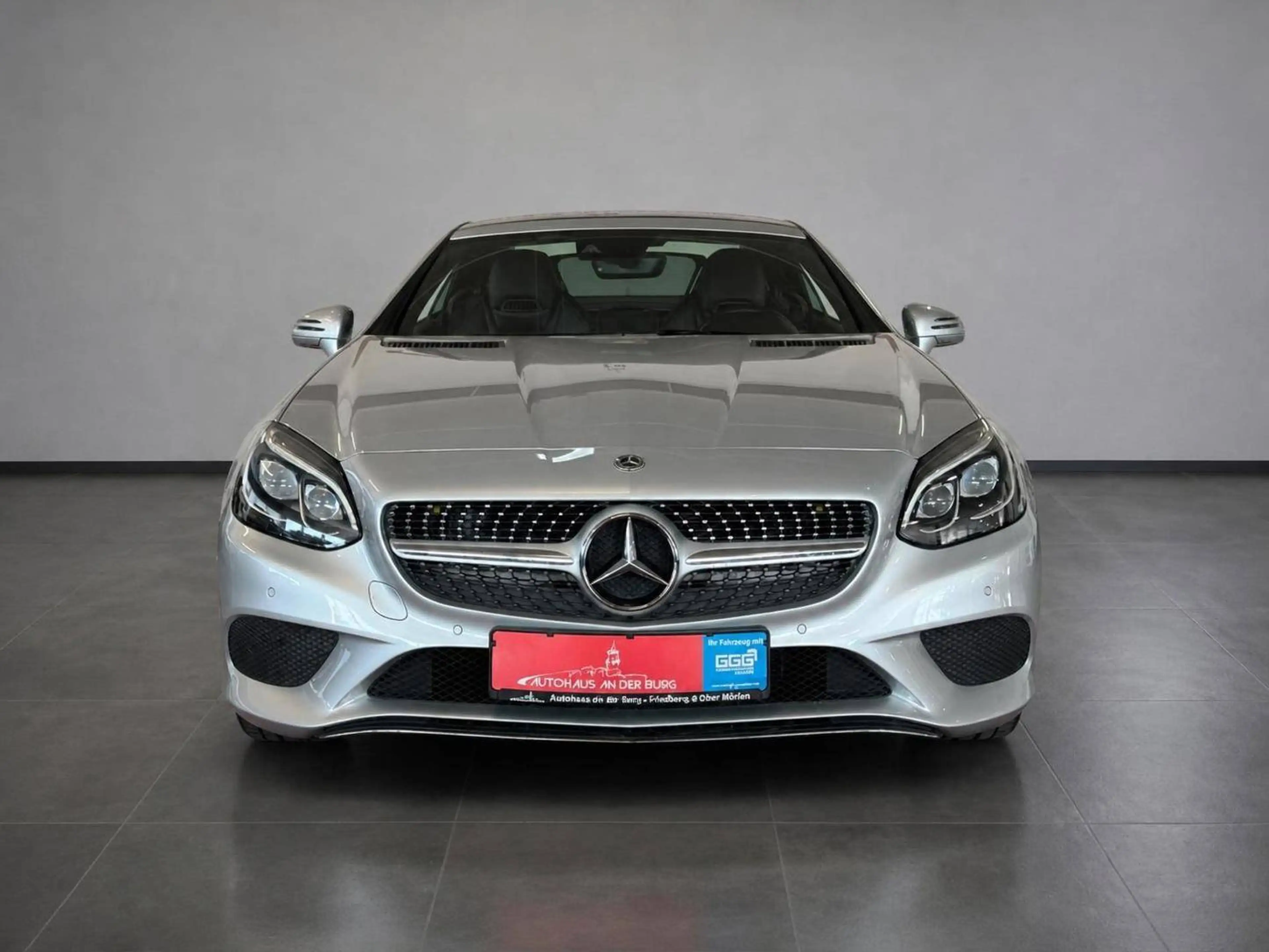 Mercedes-Benz SLC 200 SLC 200 -Scheckheft-Airscarf — photo 2