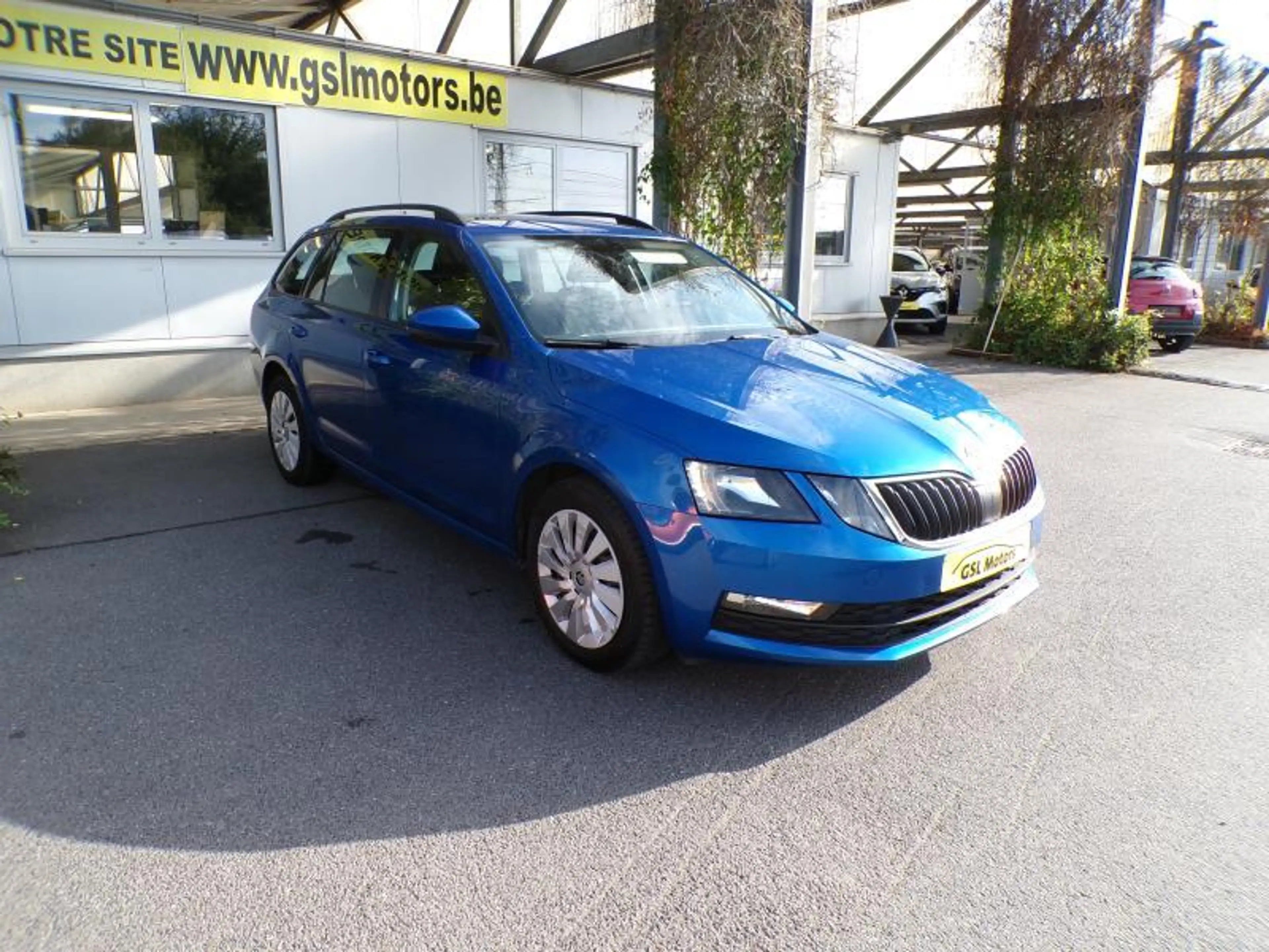 Skoda Octavia 1.6 TDi 115cv Bleu 09/19 Airco GPS Camera Cruise — photo 3