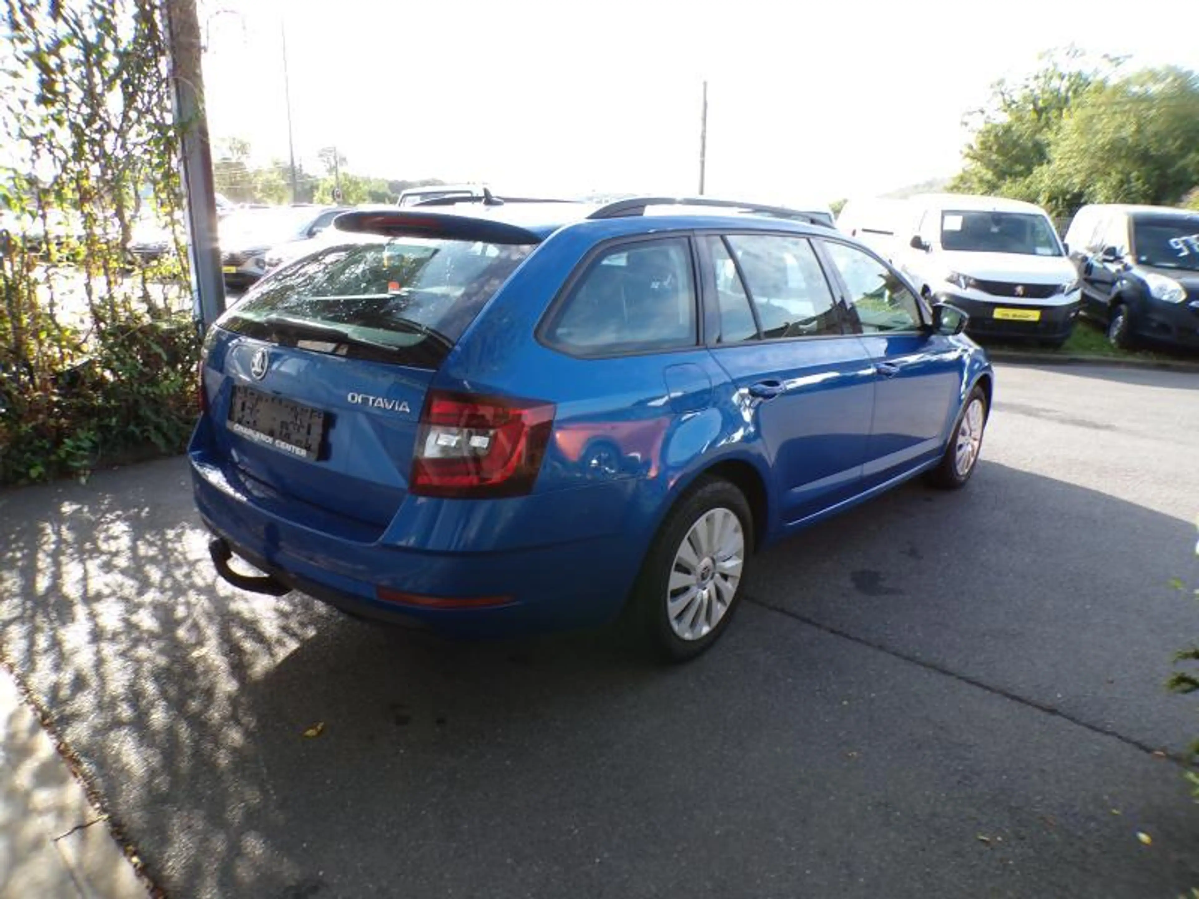 Skoda Octavia 1.6 TDi 115cv Bleu 09/19 Airco GPS Camera Cruise — photo 4