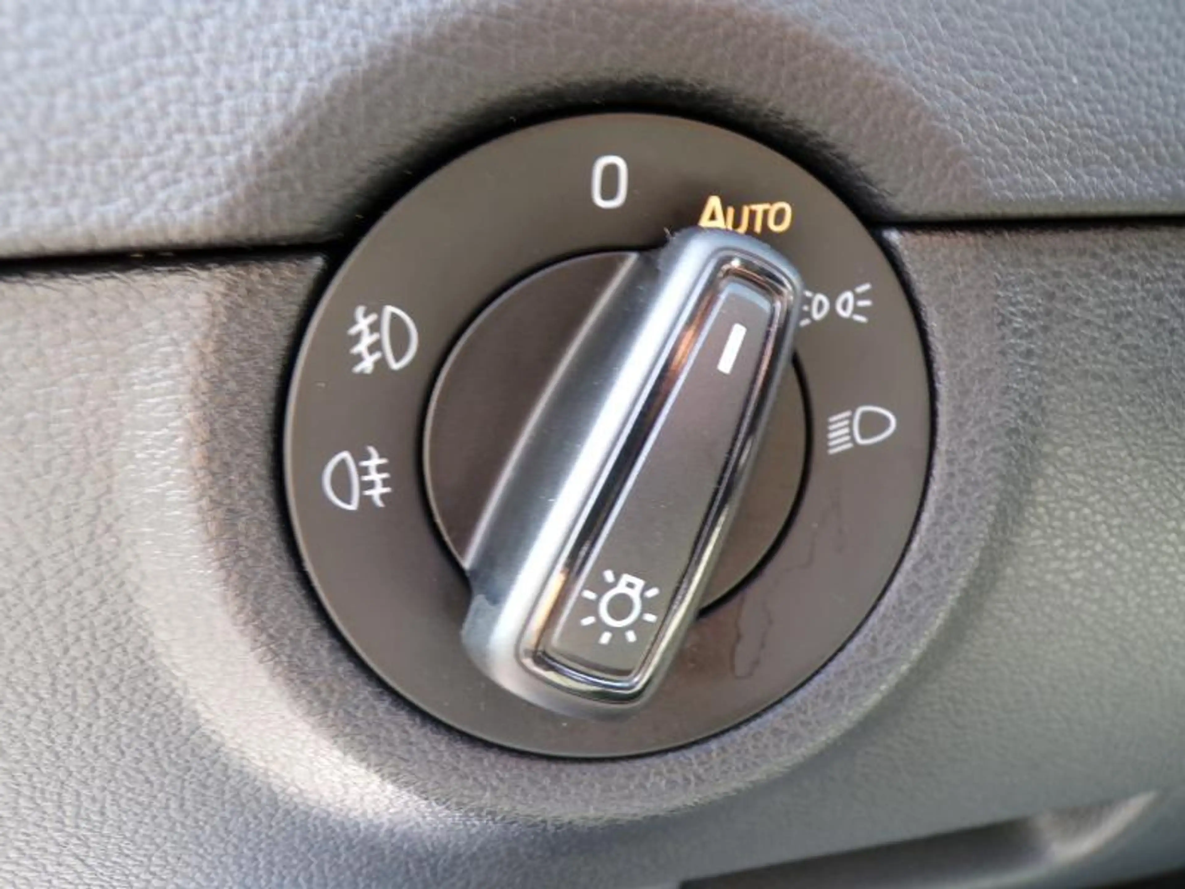 Skoda Octavia 1.6 TDi 115cv Bleu 09/19 Airco GPS Camera Cruise — photo 10