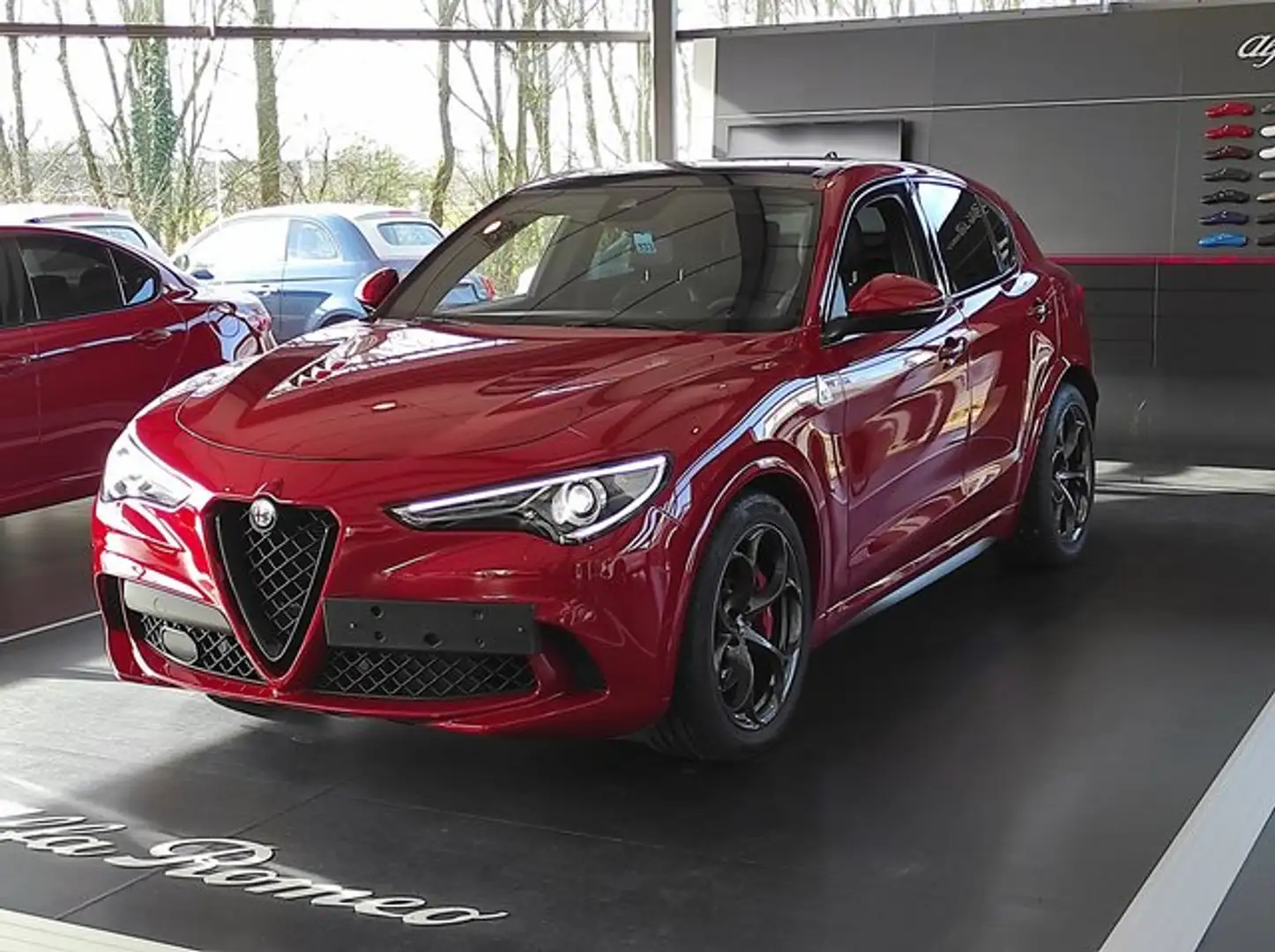 Alfa Romeo Stelvio Quadrifoglio 2.9 V6 #Panorama #SoundTheatre Rot - 1