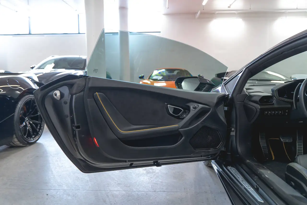 Lamborghini Huracán снимка Lamborghini Huracán