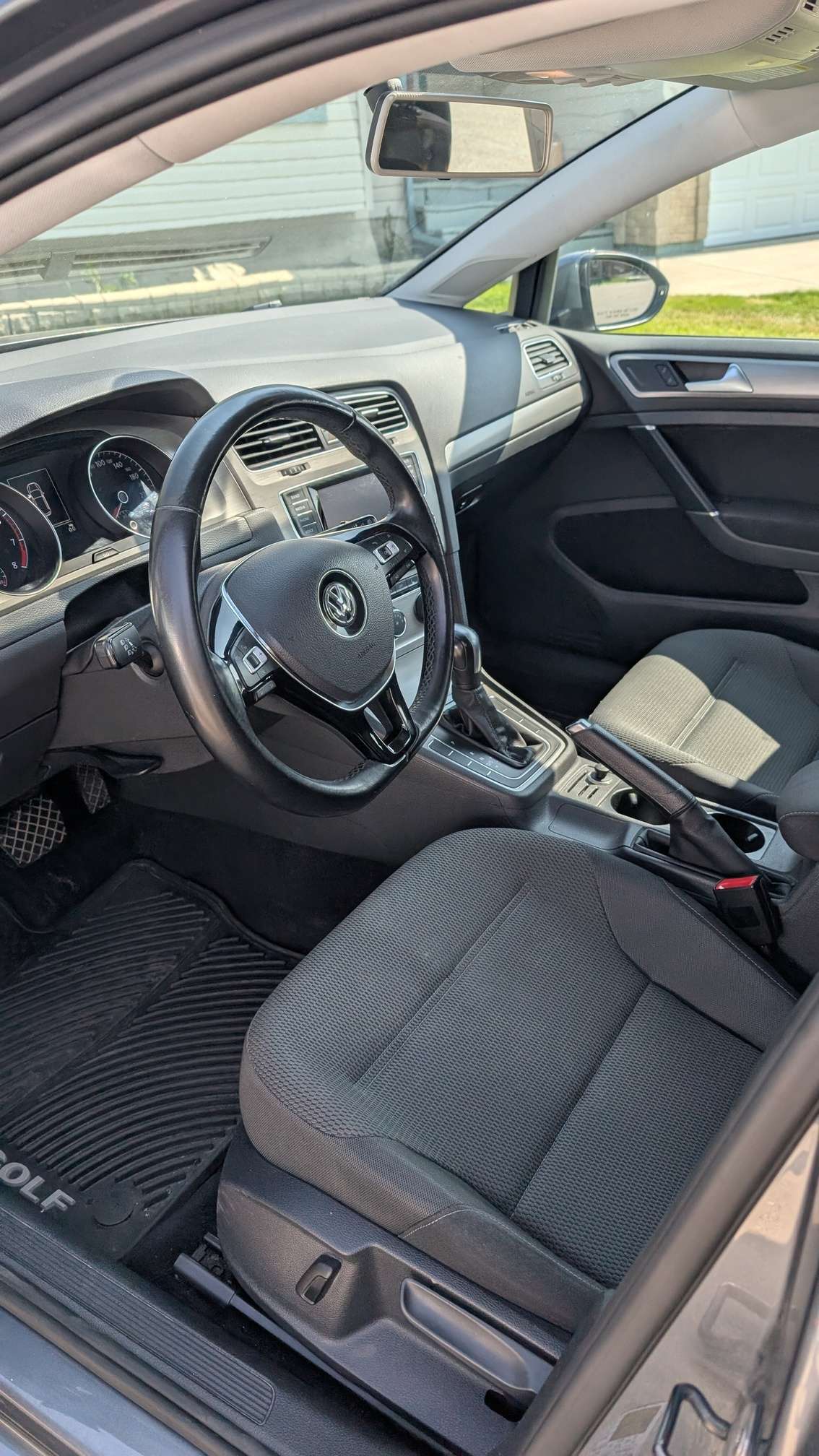 2015 Volkswagen Golf 5dr HB Auto 1.8 TSI Comfortline thumb 6